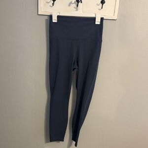 yogalicious navy leggings